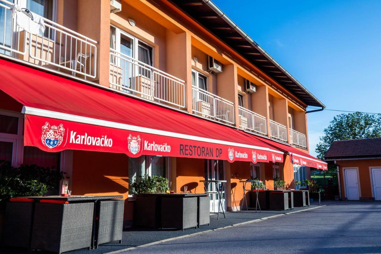 Bed And Breakfast Restaurant Dp Donji Zvecaj Exterior photo